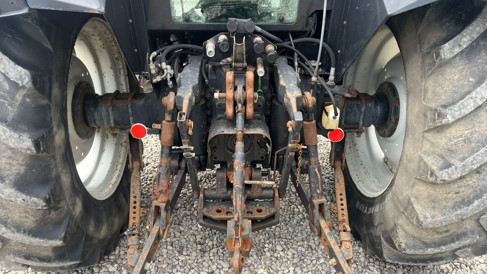 Traktor от тип Valmet 8050 Stærk stabil traktor, Gebrauchtmaschine в Lintrup (Снимка 4)