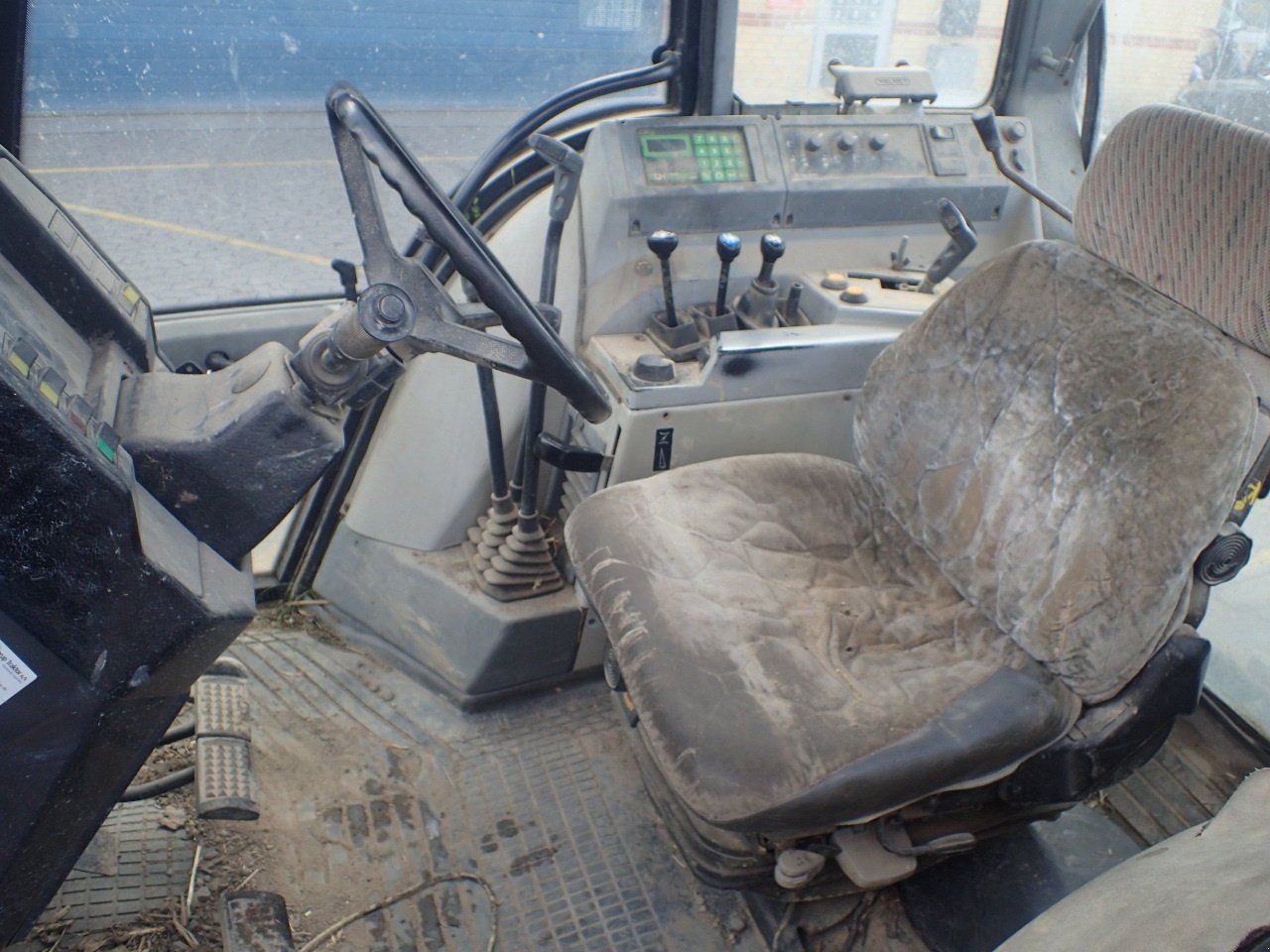 Traktor tipa Valmet 8100, Gebrauchtmaschine u Viborg (Slika 5)