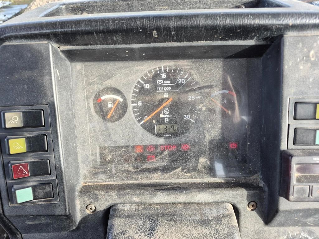 Traktor of the type Valmet 8100, Gebrauchtmaschine in Savigny sur Braye (Picture 6)