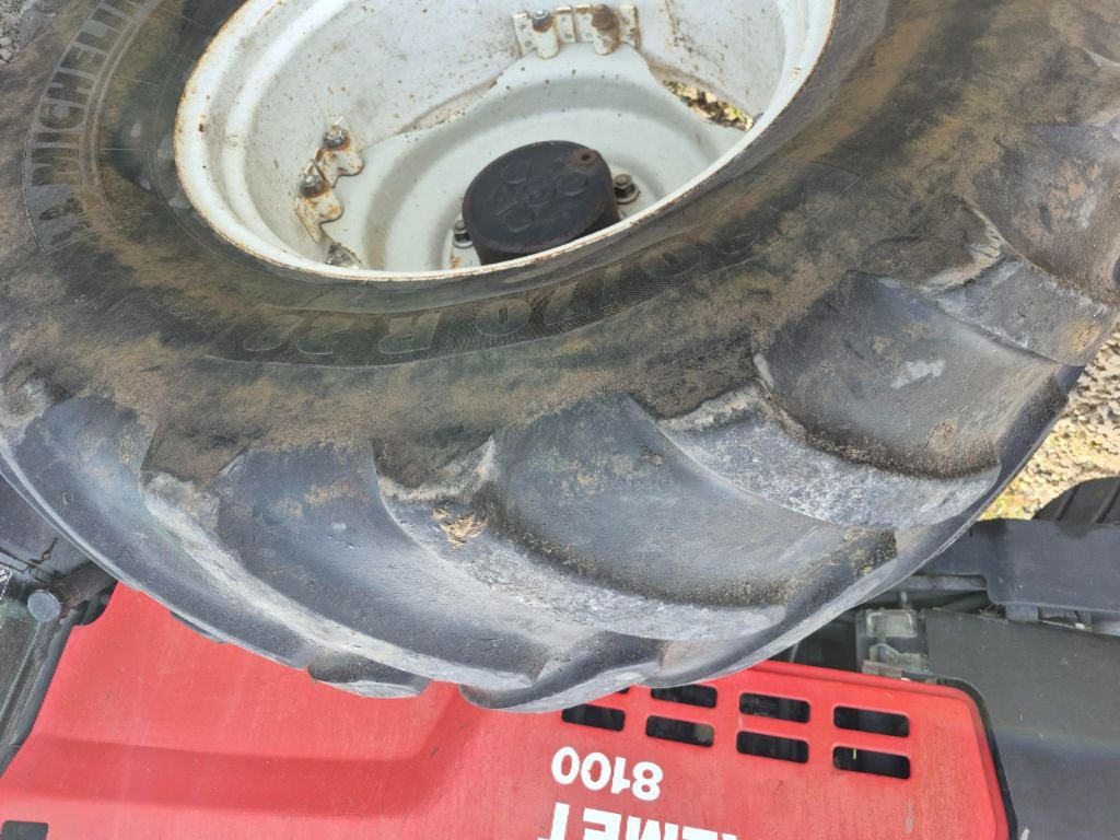 Traktor of the type Valmet 8100, Gebrauchtmaschine in Savigny sur Braye (Picture 7)