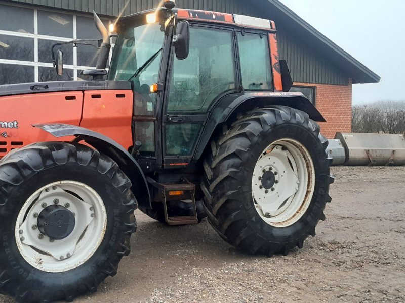 Traktor от тип Valmet 8450 Mega, Gebrauchtmaschine в Skive