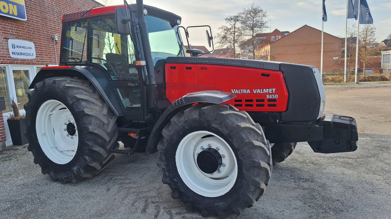 Traktor typu Valmet 8450, Gebrauchtmaschine v Kolind (Obrázek 2)
