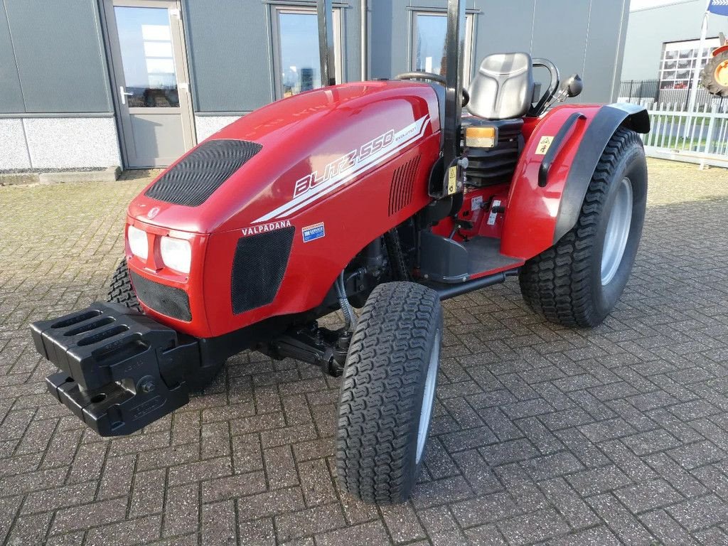 Traktor des Typs Valpadana Blitz 550 4wd / 00134 Draaiuren / Nieuwstaat, Gebrauchtmaschine in Swifterband (Bild 4)