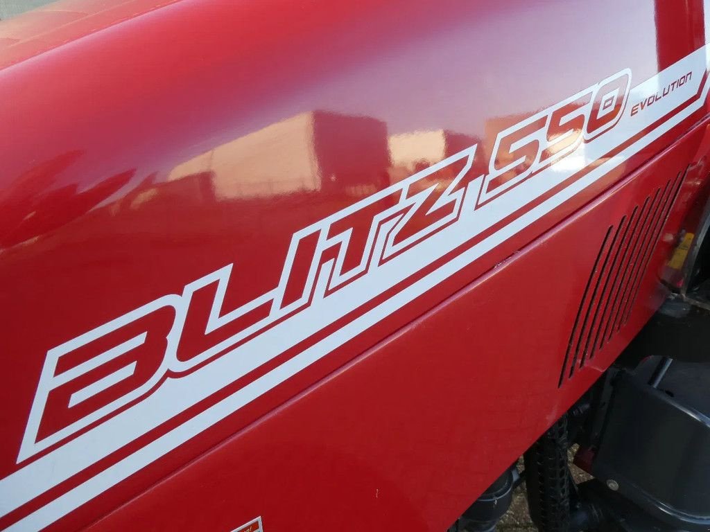 Traktor des Typs Valpadana Blitz 550 4wd / 00134 Draaiuren / Nieuwstaat, Gebrauchtmaschine in Swifterband (Bild 9)