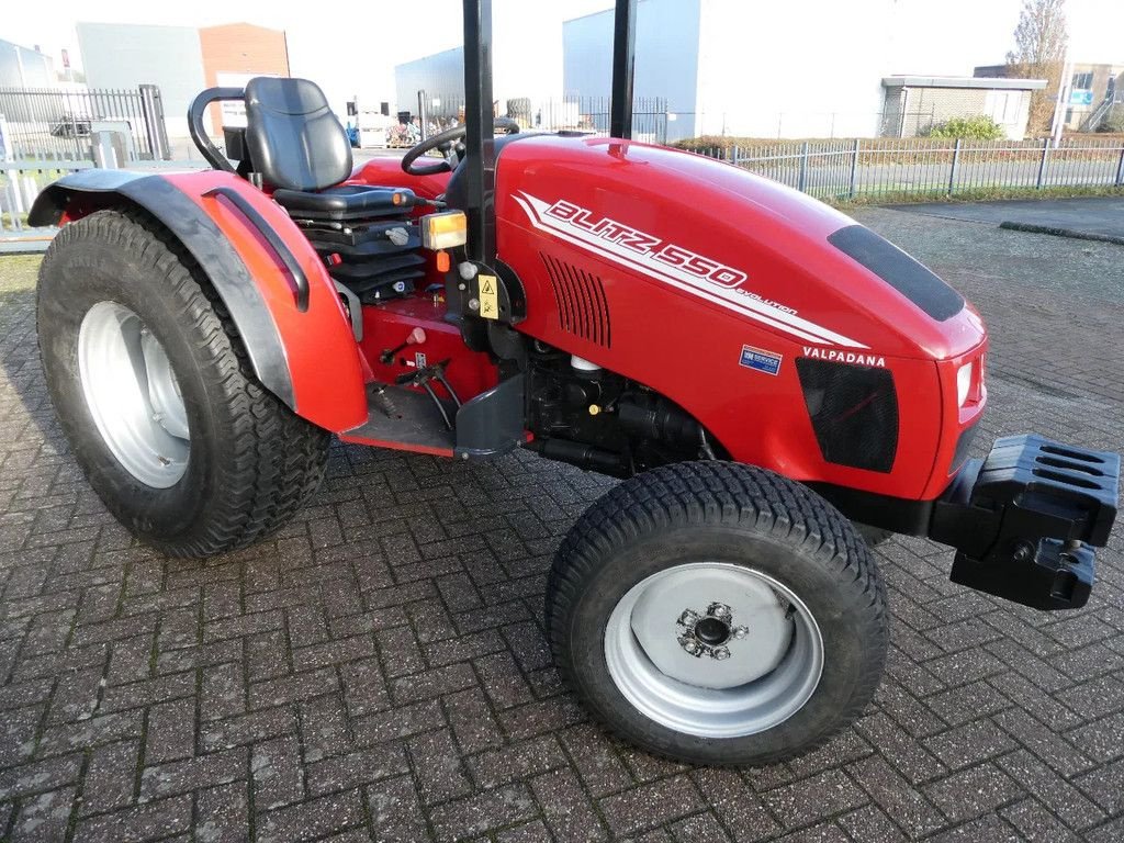Traktor des Typs Valpadana Blitz 550 4wd / 00134 Draaiuren / Nieuwstaat, Gebrauchtmaschine in Swifterband (Bild 2)
