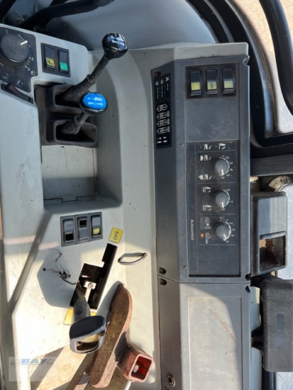 Traktor des Typs Valtra 6200, Gebrauchtmaschine in Sulzbach (Bild 12)