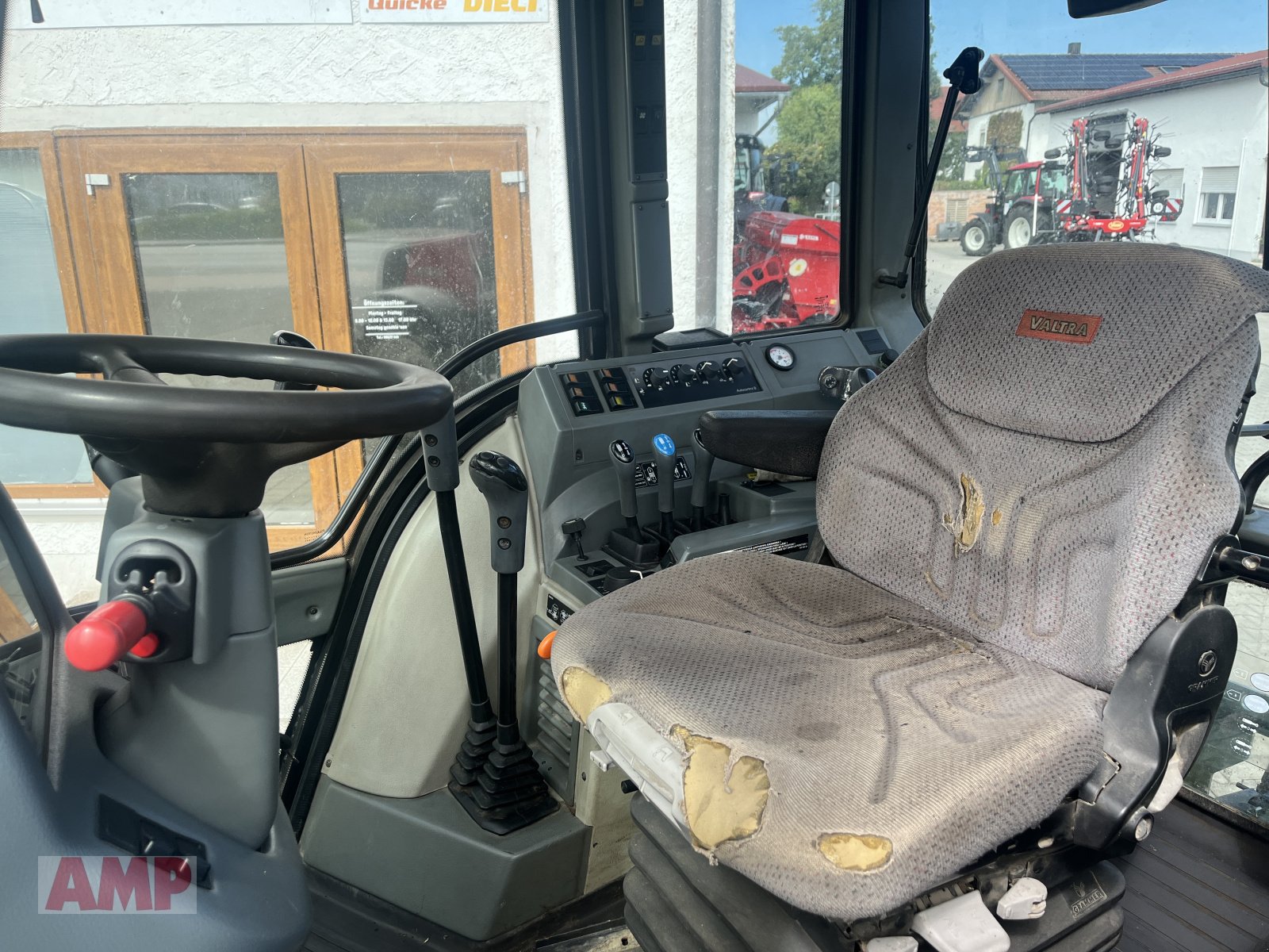 Traktor del tipo Valtra 6350 HiTech, Gebrauchtmaschine In Teising (Immagine 11)