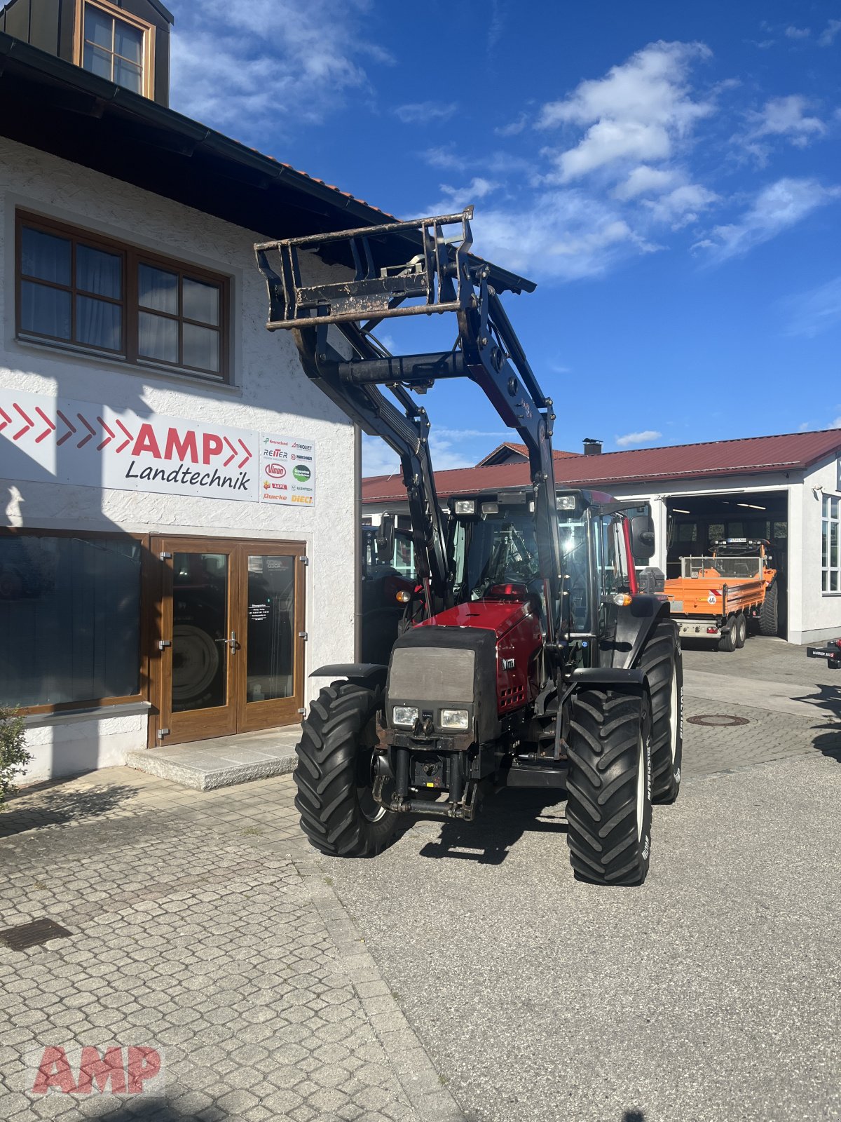 Traktor del tipo Valtra 6350 HiTech, Gebrauchtmaschine In Teising (Immagine 2)