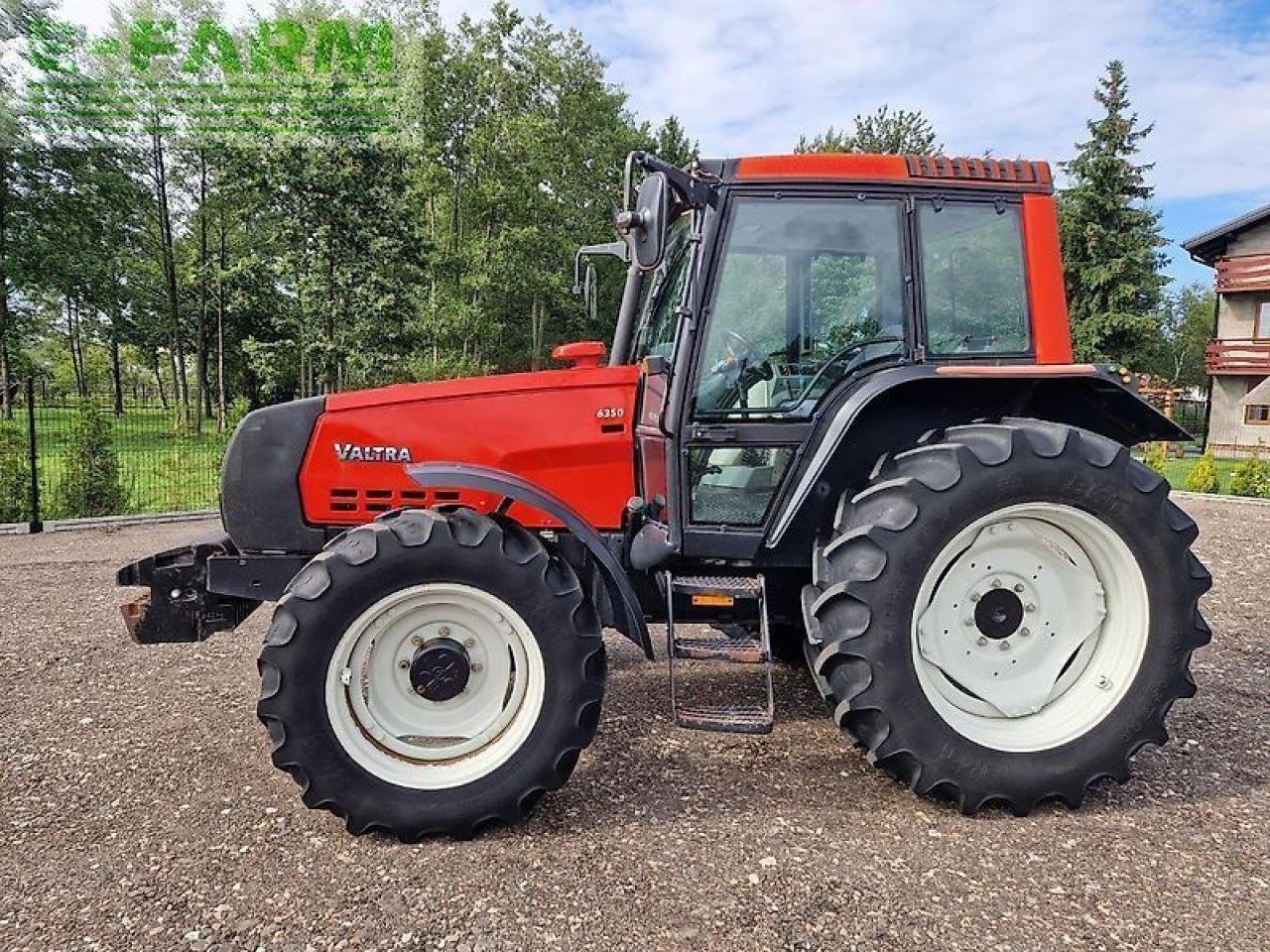 Traktor typu Valtra 6350, Gebrauchtmaschine v ZELOW (Obrázek 7)