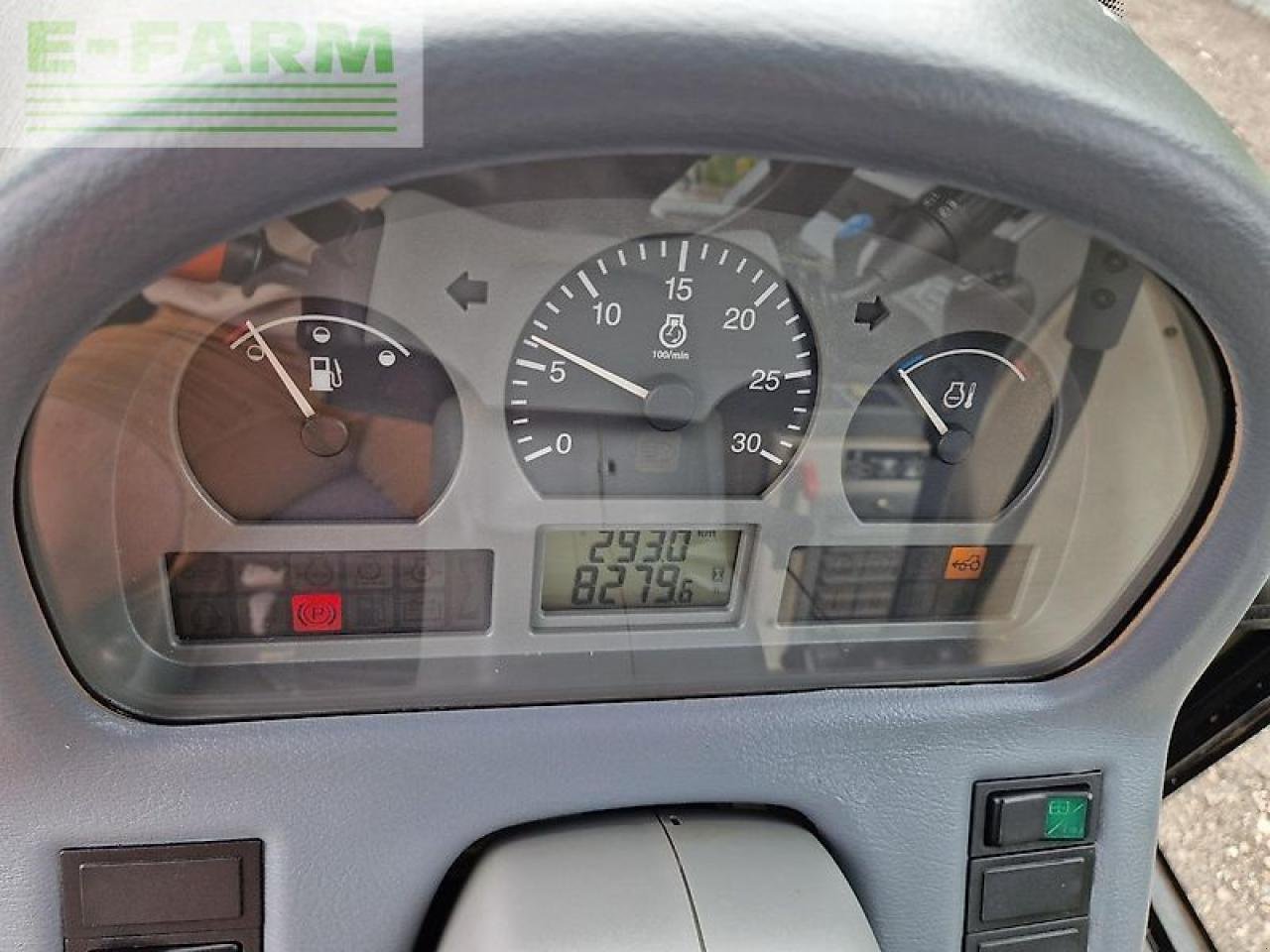 Traktor typu Valtra 6350, Gebrauchtmaschine v ZELOW (Obrázek 15)