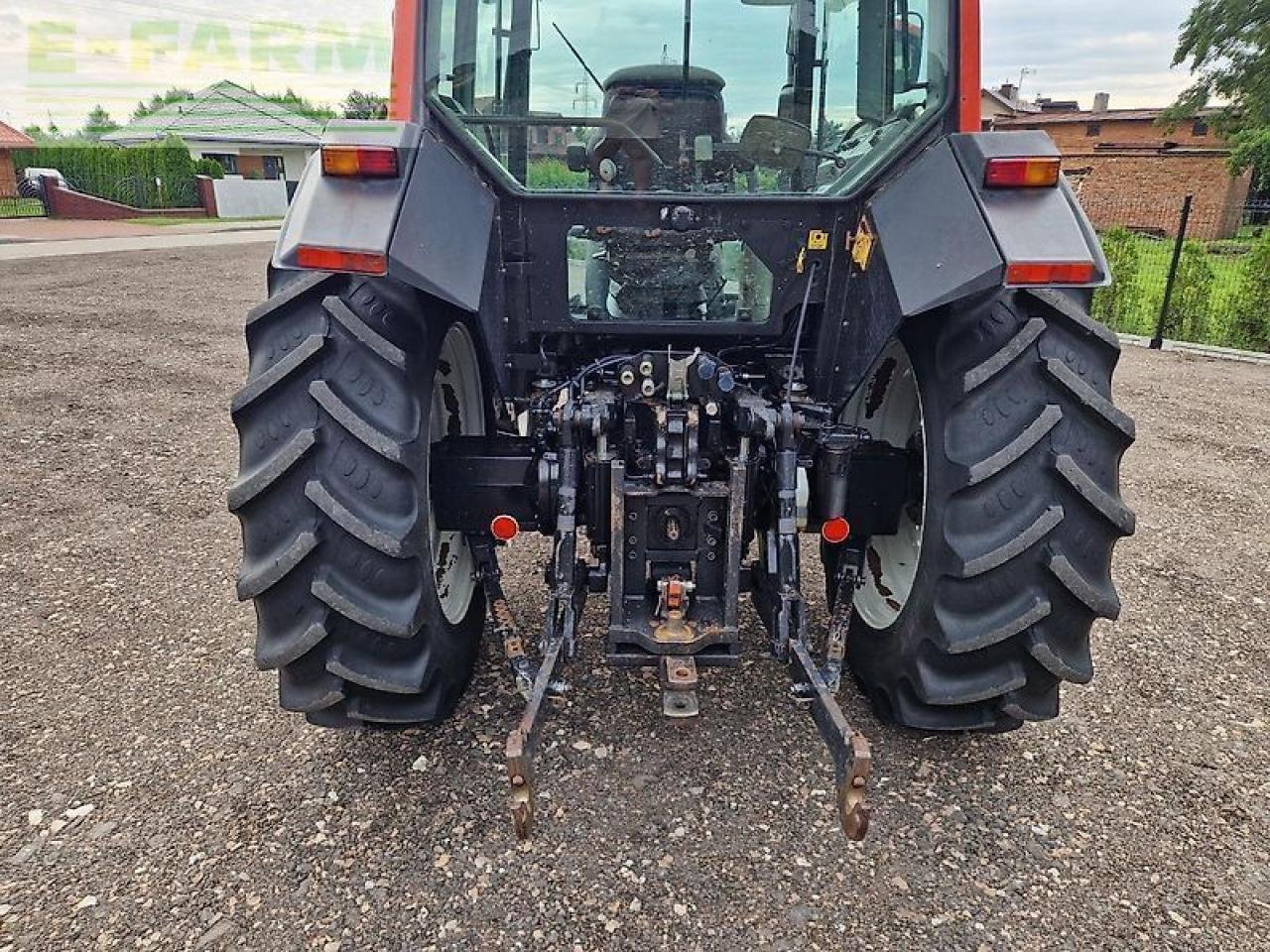 Traktor typu Valtra 6350, Gebrauchtmaschine v ZELOW (Obrázek 24)