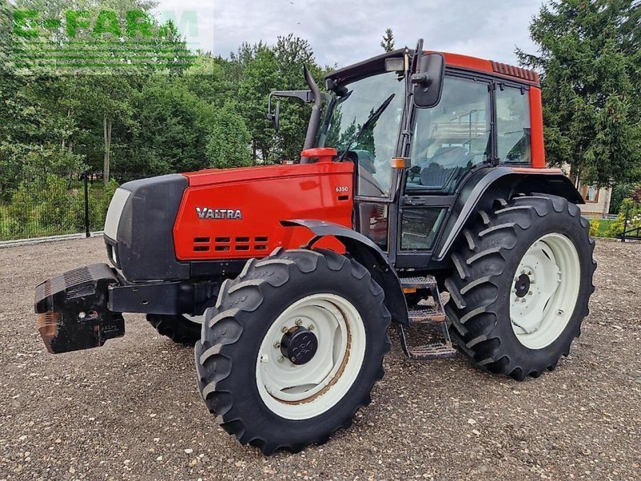 Traktor typu Valtra 6350, Gebrauchtmaschine v ZELOW (Obrázek 28)