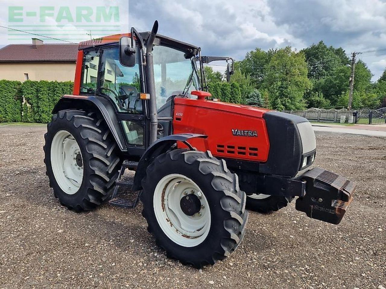 Traktor typu Valtra 6350, Gebrauchtmaschine v ZELOW (Obrázek 30)