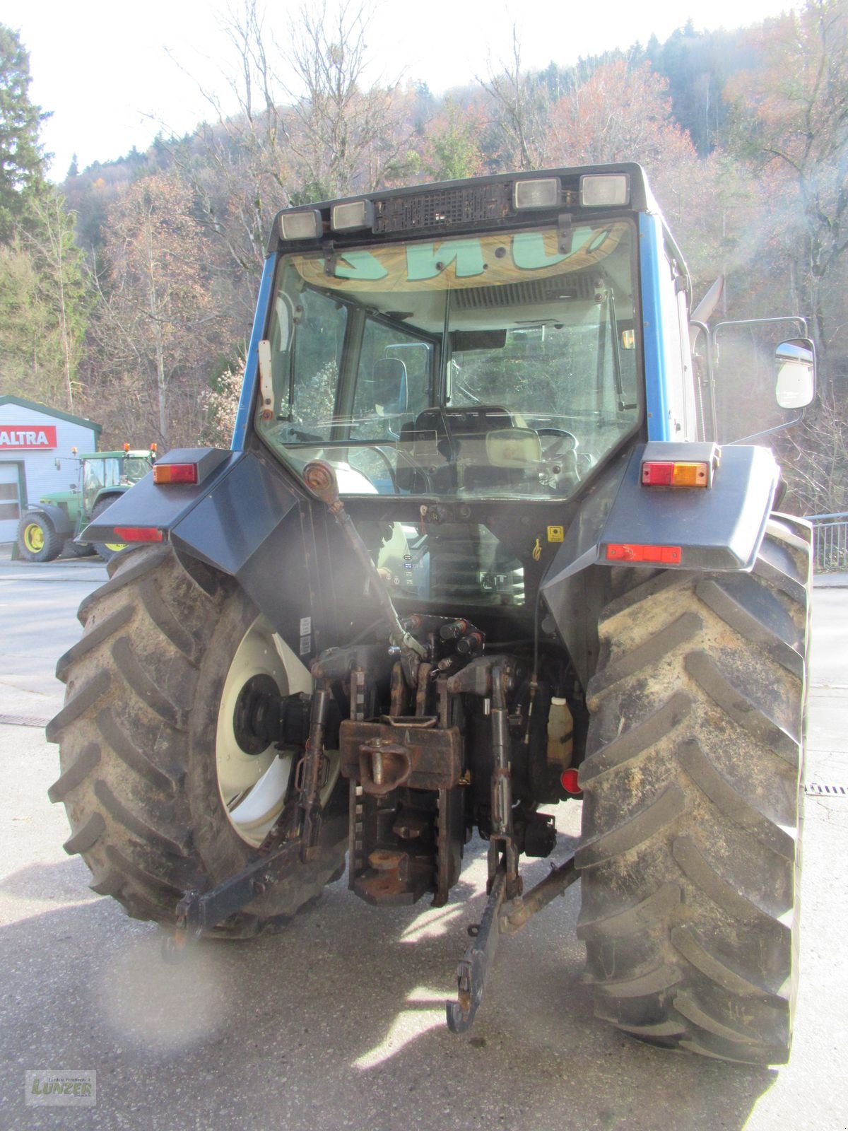Traktor tip Valtra 6400, Gebrauchtmaschine in Kaumberg (Poză 5)