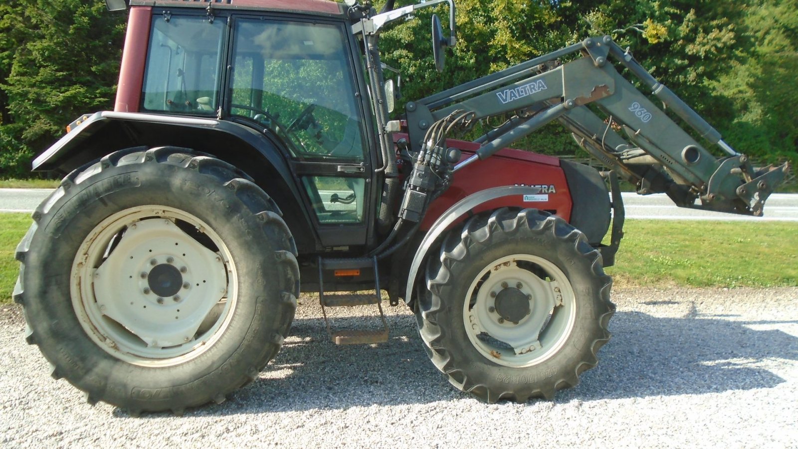 Traktor tipa Valtra 6550 HI TEC / ÅLØ 960 FRONTLÆSSER, Gebrauchtmaschine u Viborg (Slika 3)