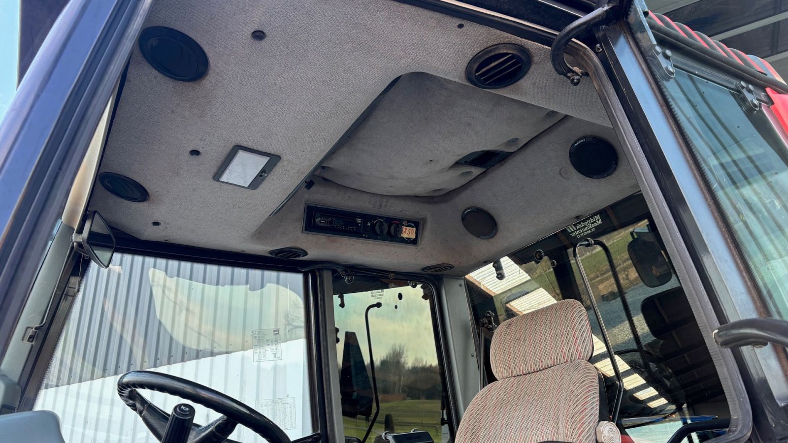 Traktor Türe ait Valtra 6550 HI - TECH, Gebrauchtmaschine içinde Thorsø (resim 17)