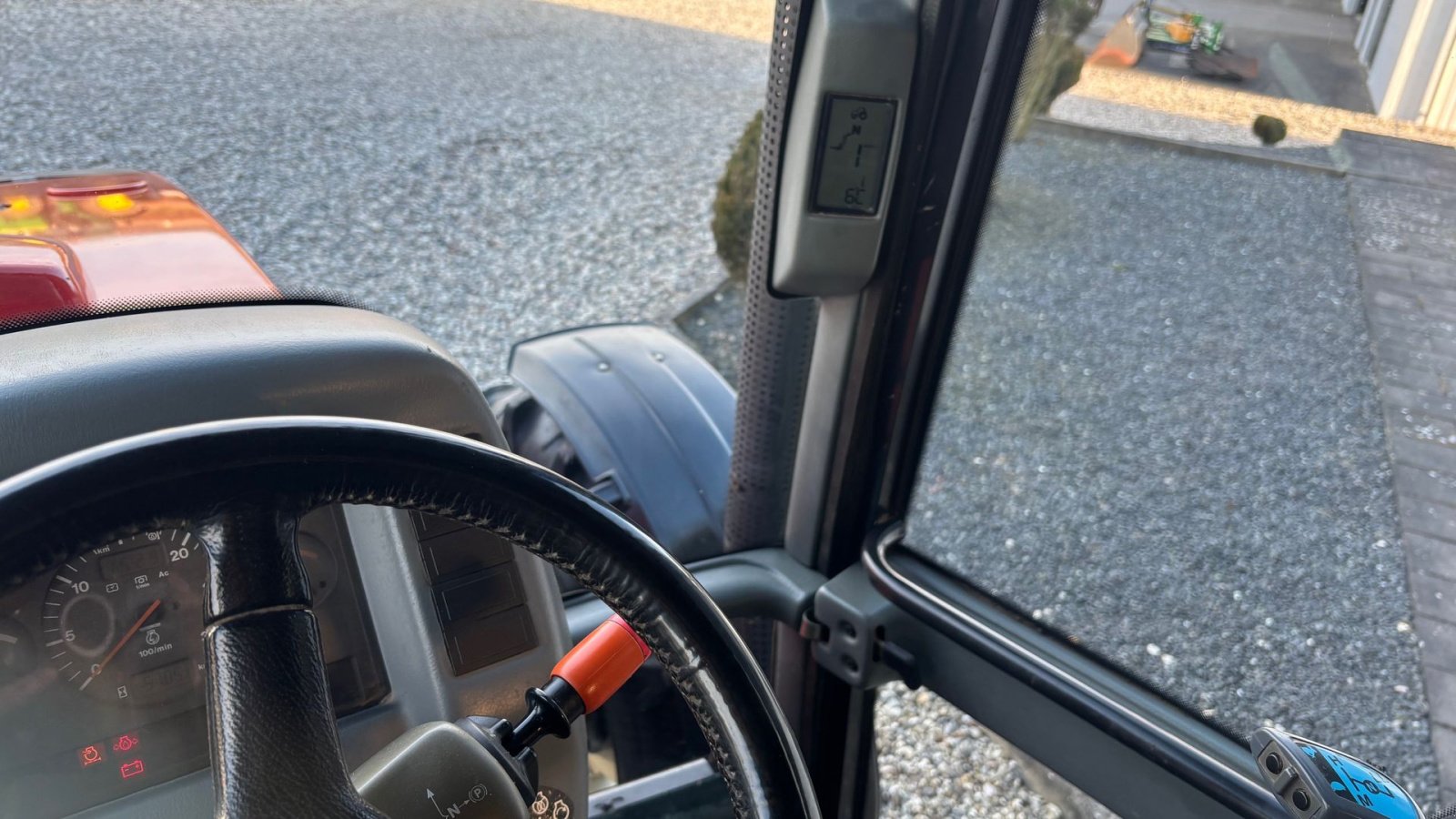 Traktor Türe ait Valtra 6550 HI - TECH, Gebrauchtmaschine içinde Thorsø (resim 20)