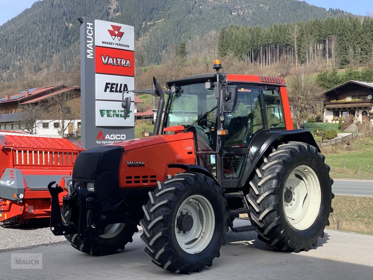 Traktor des Typs Valtra 6550 HiTech, Gebrauchtmaschine in Eben (Bild 2)