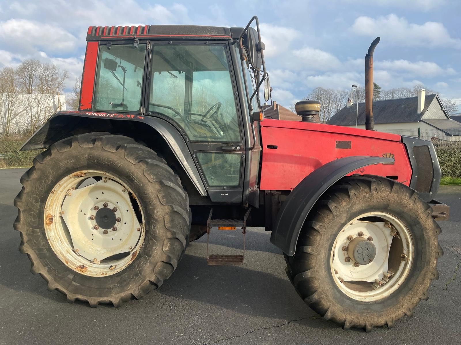 Traktor Türe ait Valtra 6600, Gebrauchtmaschine içinde BOSC LE HARD (resim 4)