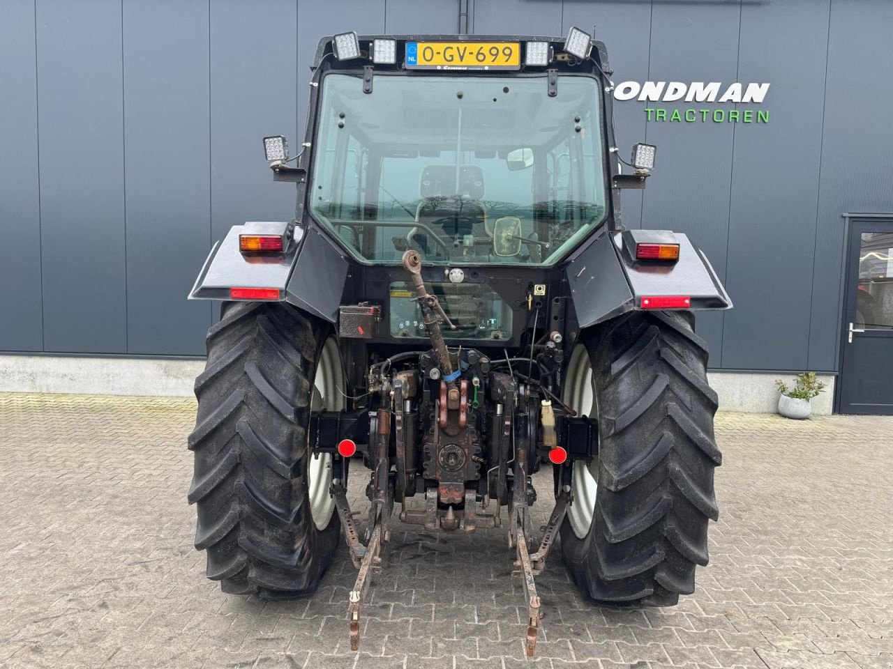 Traktor типа Valtra 6600, Gebrauchtmaschine в Daarle (Фотография 7)