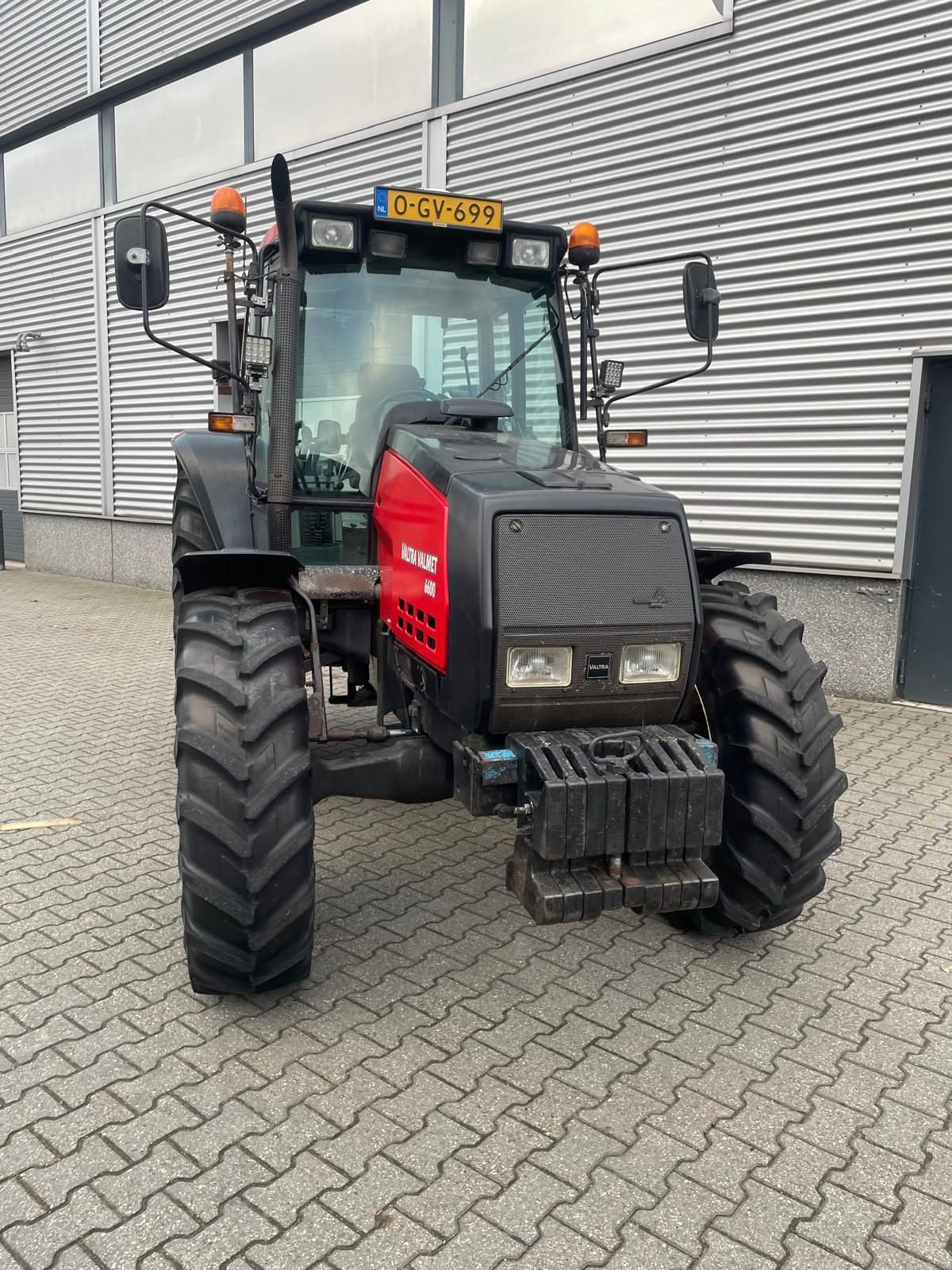 Traktor Türe ait Valtra 6600, Gebrauchtmaschine içinde Roermond (resim 3)