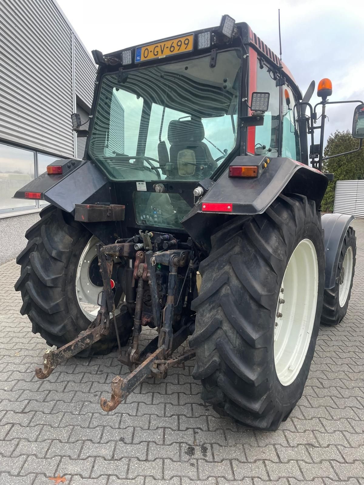 Traktor Türe ait Valtra 6600, Gebrauchtmaschine içinde Roermond (resim 8)