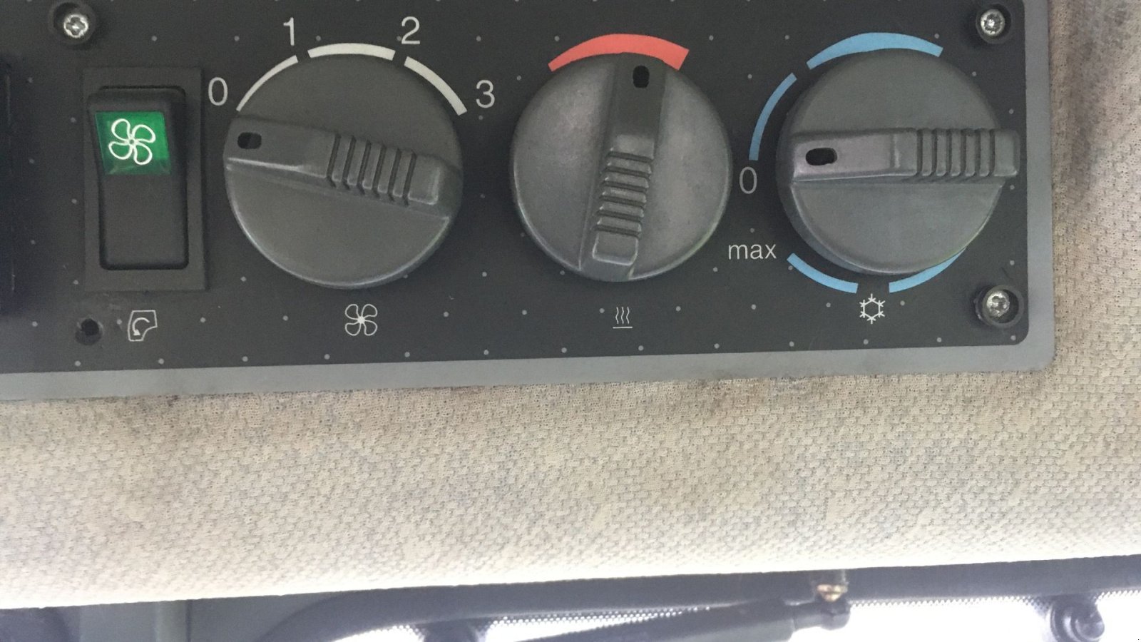 Traktor типа Valtra 6650 Hi-Tech, Gebrauchtmaschine в Bjerringbro (Фотография 10)