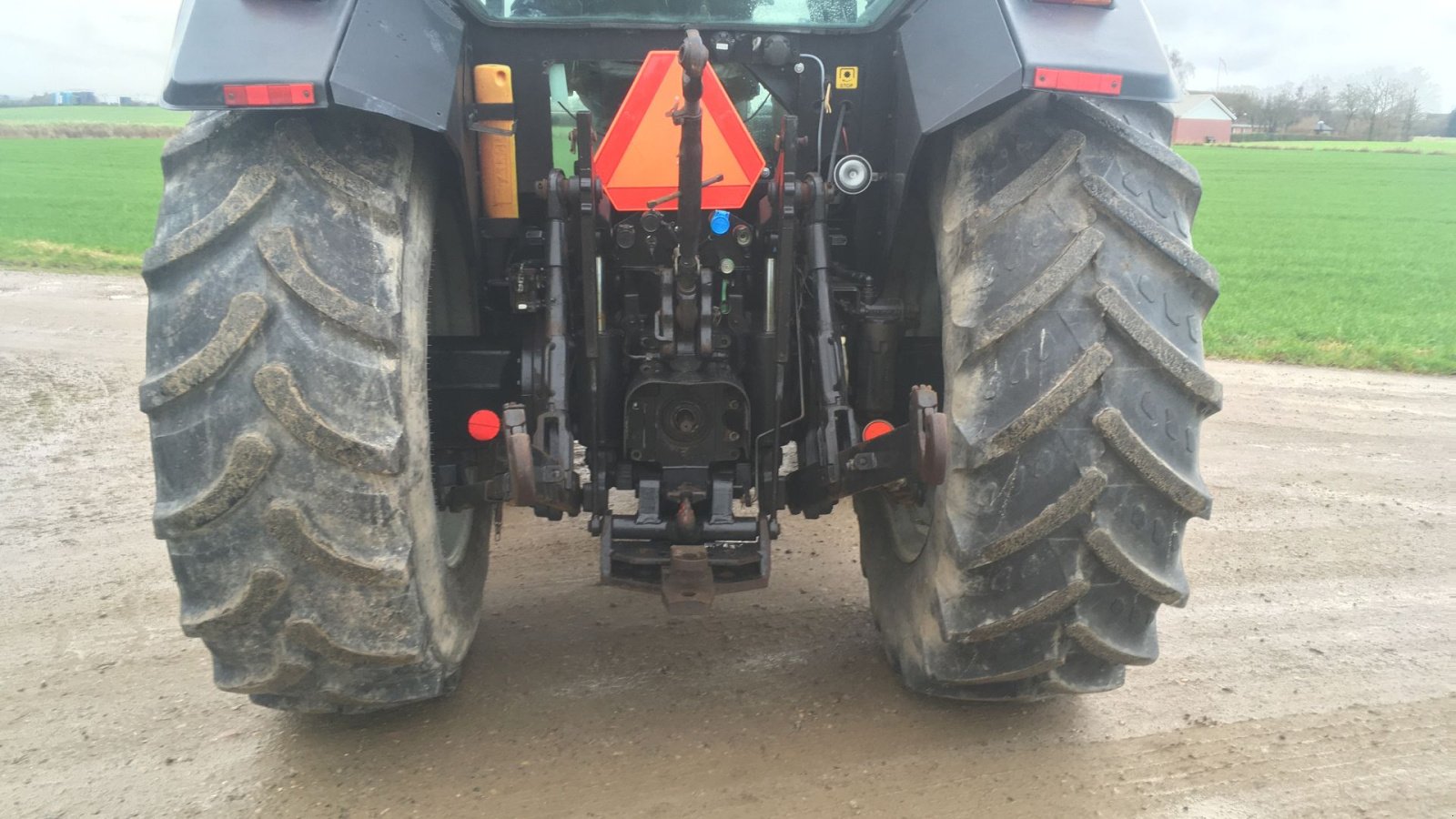 Traktor типа Valtra 6650 Hi-Tech, Gebrauchtmaschine в Bjerringbro (Фотография 4)