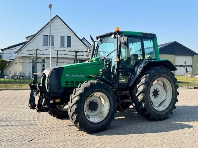 Traktor van het type Valtra 6650 Hitech, FH+PTO, 8265 uur!, Gebrauchtmaschine in Marknesse