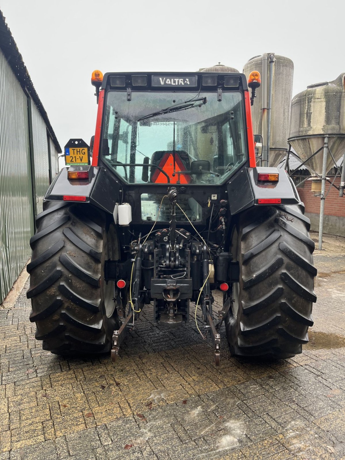 Traktor typu Valtra 6650 HITECH, Gebrauchtmaschine v Nieuw Heeten (Obrázek 6)