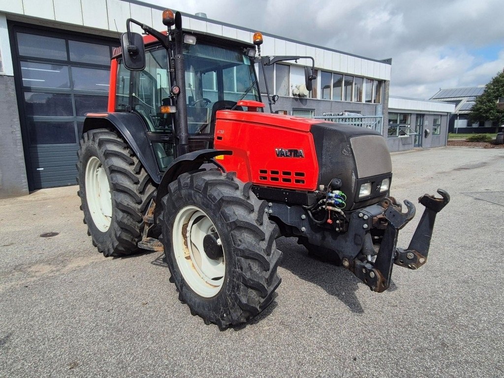 Traktor tipa Valtra 6750, Gebrauchtmaschine u Herning (Slika 1)