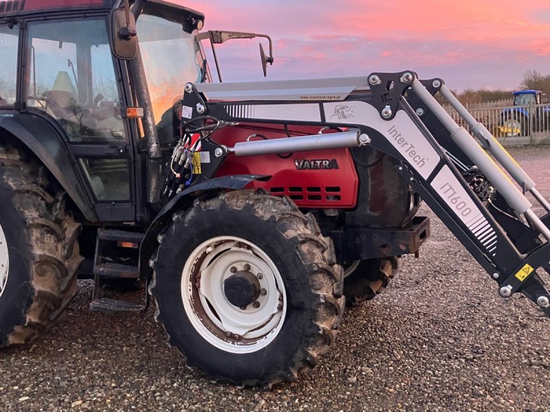 Traktor του τύπου Valtra 6750, Gebrauchtmaschine σε Rødekro (Φωτογραφία 1)