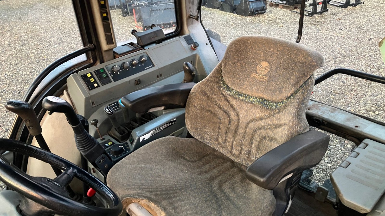 Traktor типа Valtra 6750, Gebrauchtmaschine в Rødekro (Фотография 7)