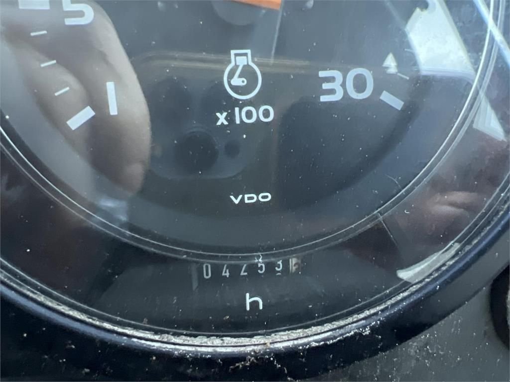 Traktor типа Valtra 705, Gebrauchtmaschine в Bant (Фотография 10)