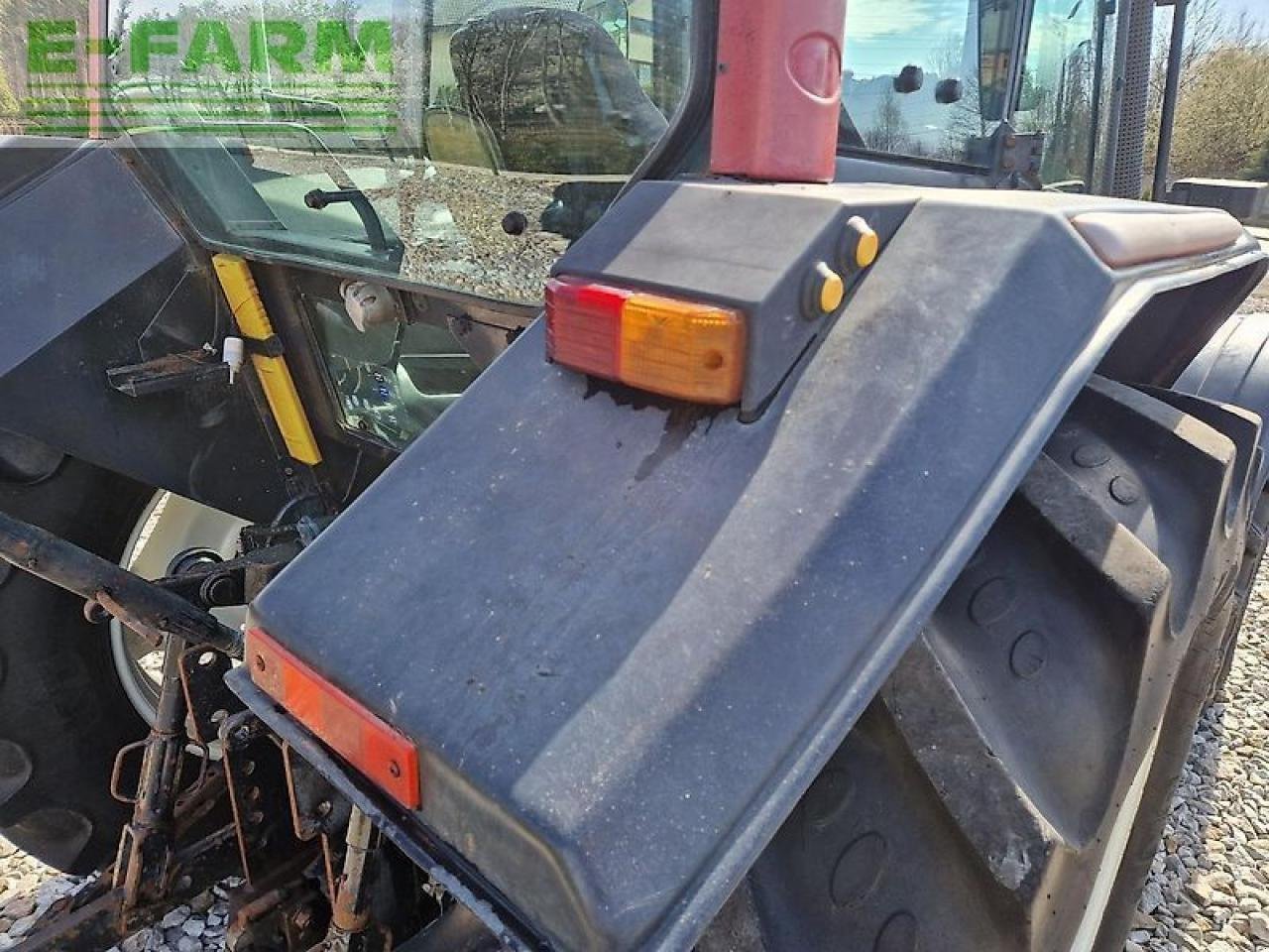 Traktor of the type Valtra 8050 hitech HiTech, Gebrauchtmaschine in ZELOW (Picture 18)