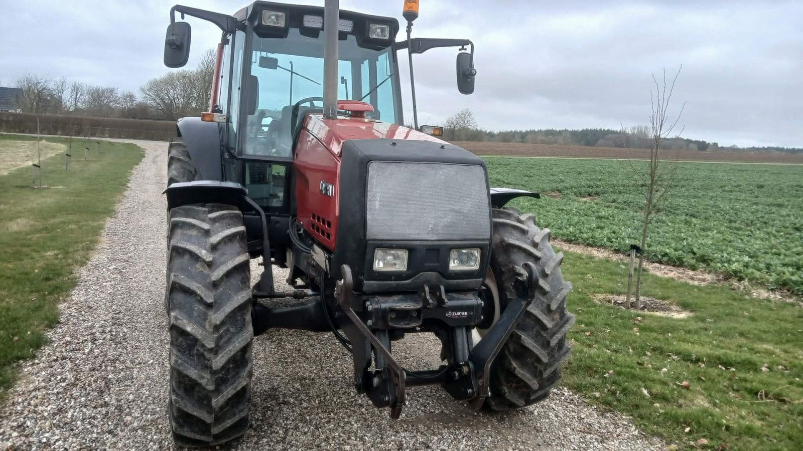 Traktor от тип Valtra 8050 HiTech med frontlift og nye dæk., Gebrauchtmaschine в Vejle (Снимка 3)