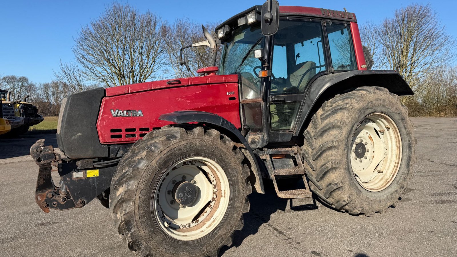 Traktor tipa Valtra 8050 HiTech, Gebrauchtmaschine u Nørager (Slika 2)