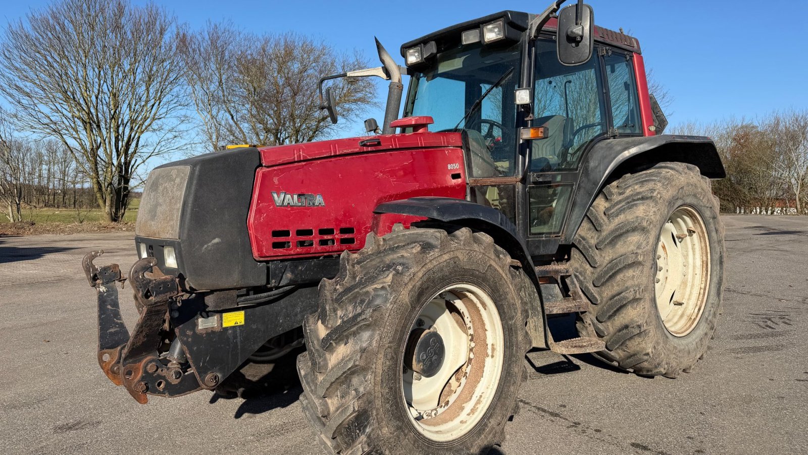 Traktor tipa Valtra 8050 HiTech, Gebrauchtmaschine u Nørager (Slika 1)