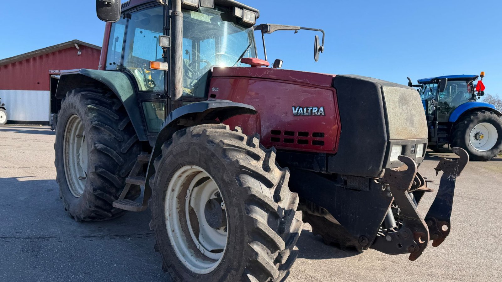 Traktor tipa Valtra 8050 HiTech, Gebrauchtmaschine u Nørager (Slika 8)
