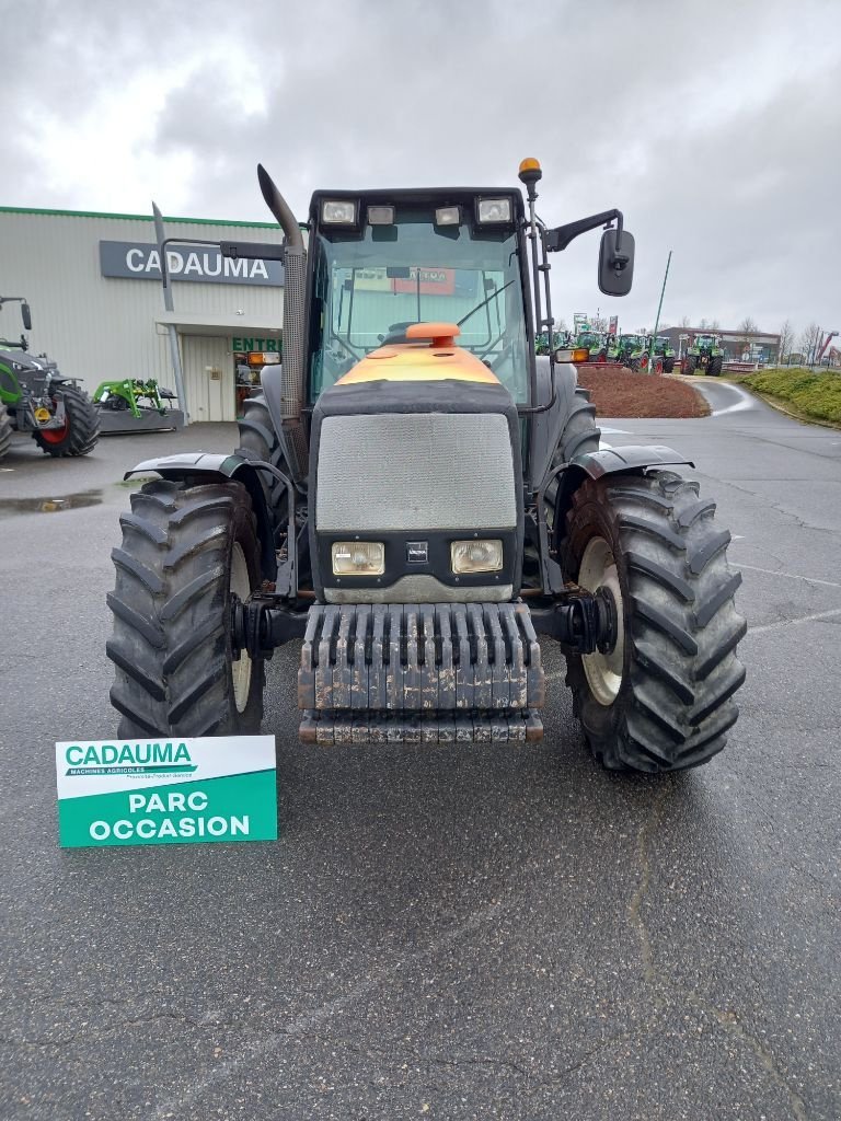 Traktor za tip Valtra 8050 HITECH, Gebrauchtmaschine u Calmont (Slika 7)