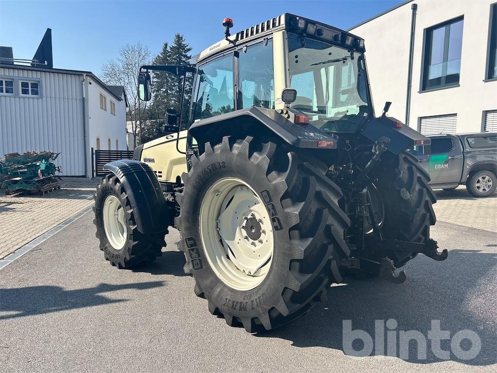 Traktor του τύπου Valtra 8050 HiTech, Gebrauchtmaschine σε Düsseldorf (Φωτογραφία 3)