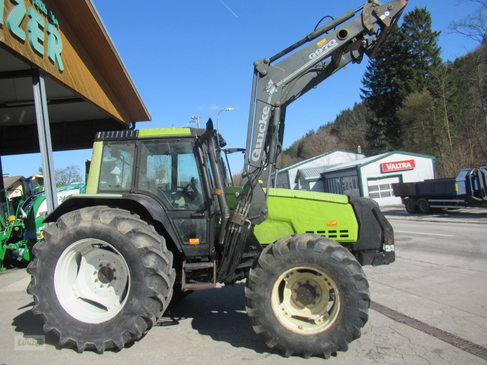 Traktor del tipo Valtra 8150 HiTech, Gebrauchtmaschine In Kaumberg (Immagine 1)
