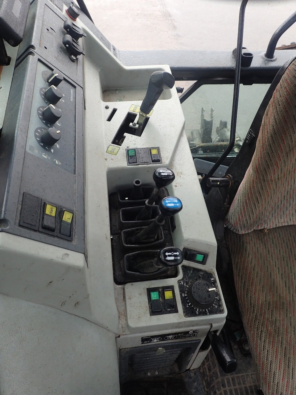 Traktor typu Valtra 8150, Gebrauchtmaschine v Viborg (Obrázek 12)