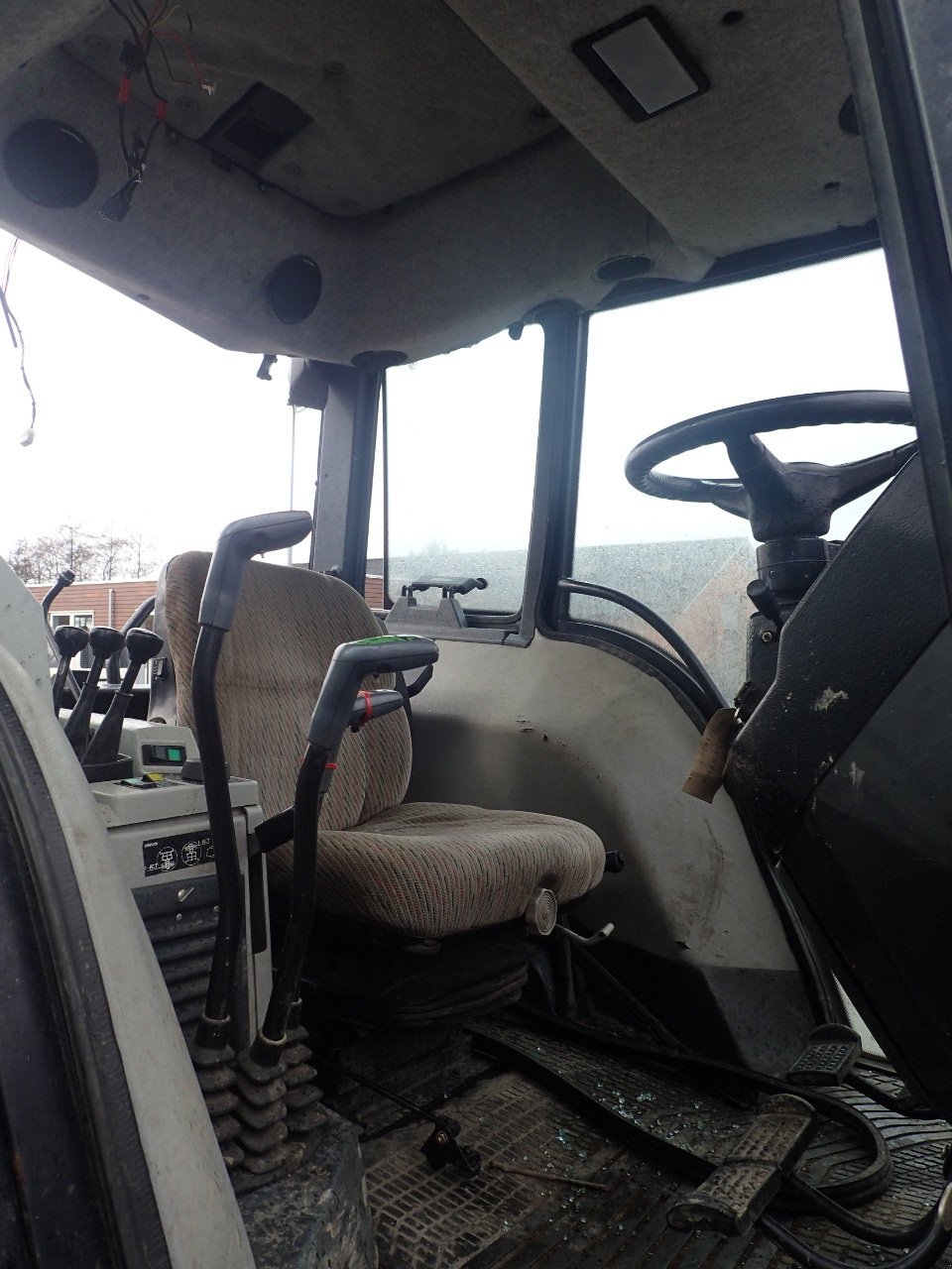 Traktor typu Valtra 8150, Gebrauchtmaschine v Viborg (Obrázek 11)