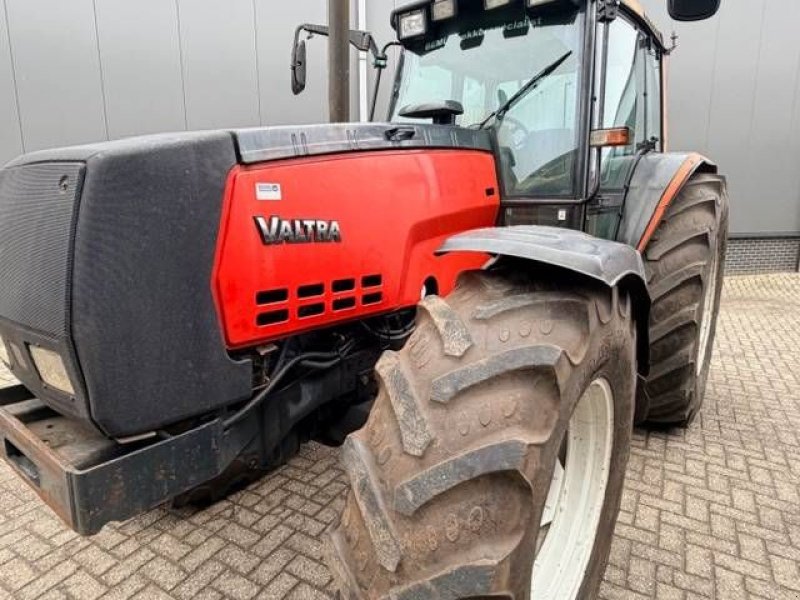 Traktor typu Valtra 8150, Gebrauchtmaschine w Marknesse (Zdjęcie 10)