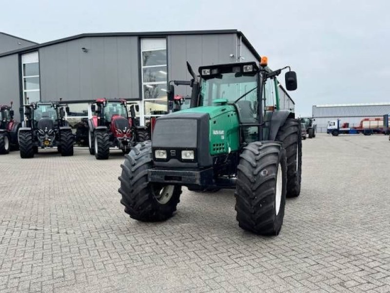 Traktor vrste Valtra 8350 Hitech, Gebrauchtmaschine v Marknesse (Slika 5)