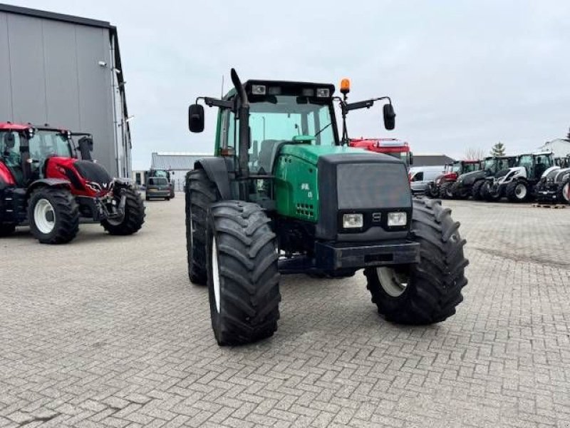 Traktor del tipo Valtra 8350 Hitech, Gebrauchtmaschine In Marknesse (Immagine 9)