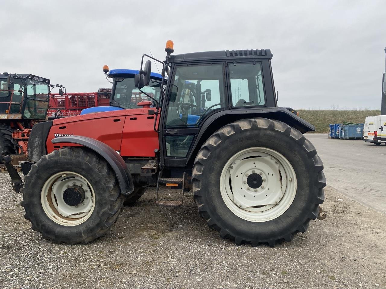 Traktor typu Valtra 8400, Gebrauchtmaschine v Maribo (Obrázek 6)