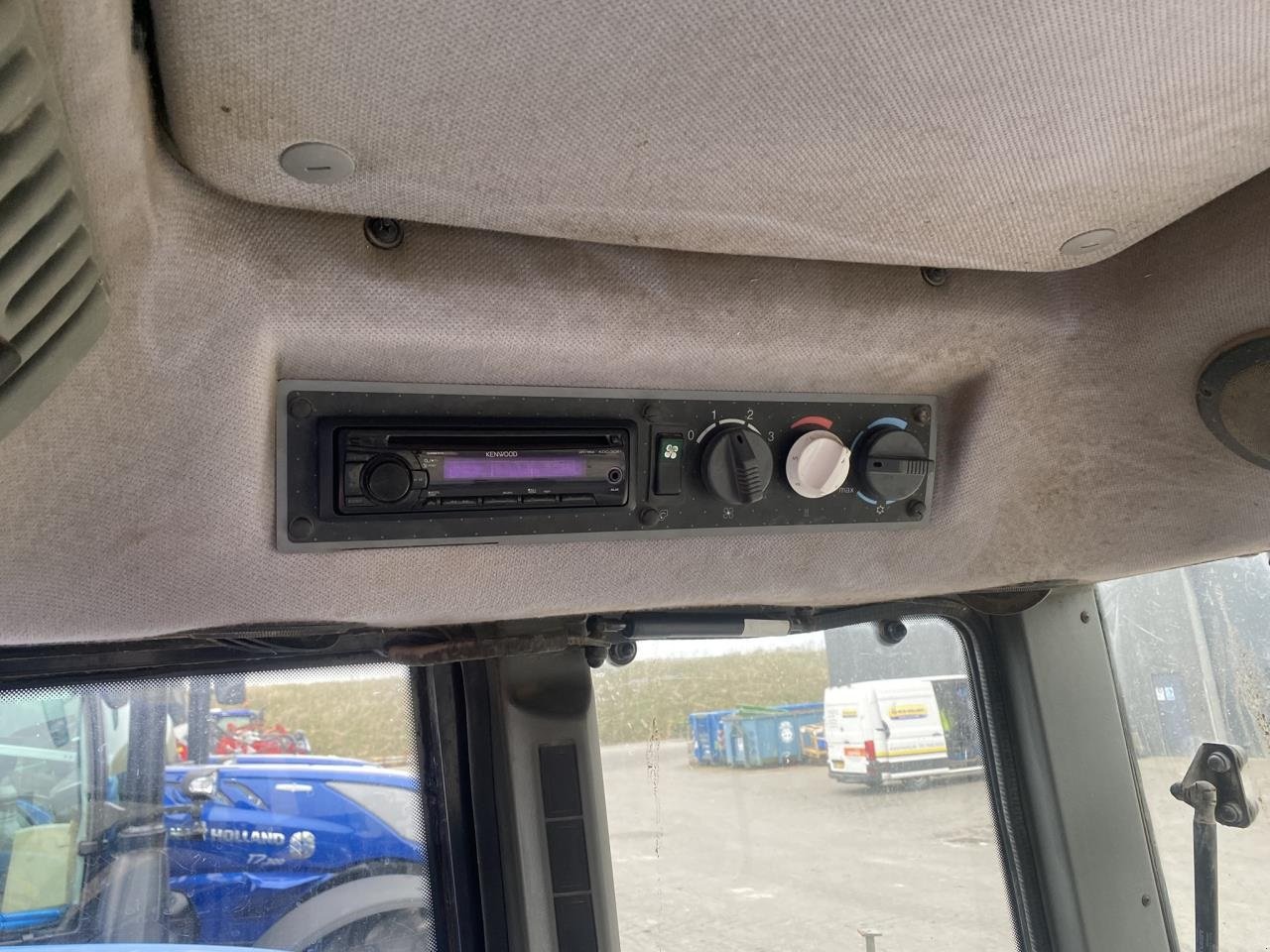 Traktor typu Valtra 8400, Gebrauchtmaschine v Maribo (Obrázek 4)