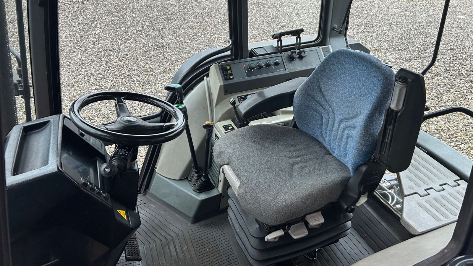 Traktor typu Valtra 8450, Gebrauchtmaschine v Thorsø (Obrázek 17)